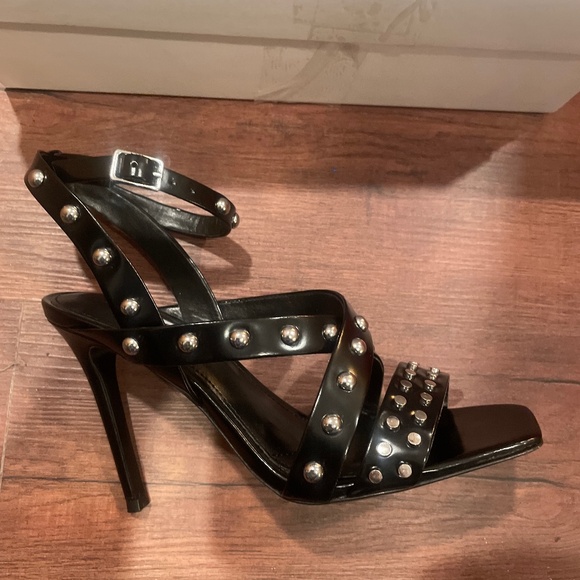 NEW LAST CHANCE CHARLES DAVID Black High Heel Sandals - Picture 1 of 2